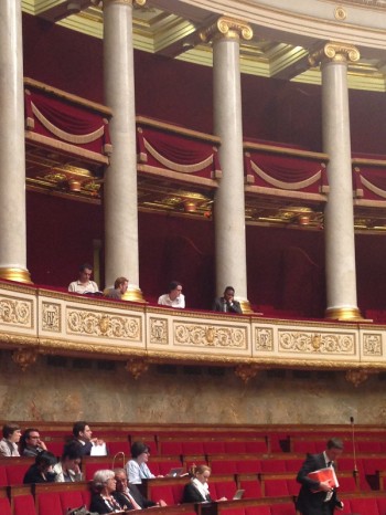 Regards Citoyens dans les tribunes de l'hémicycle